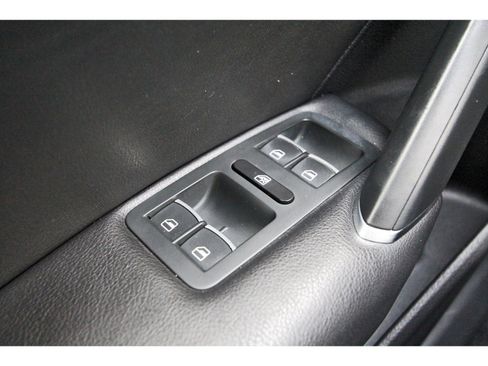 Used 2016 Volkswagen Passat 1.8T SE image 20