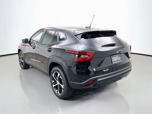 New 2026 Chevrolet Trax RS image 6