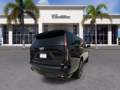Certified 2022 Cadillac Escalade ESV Sport Platinum RWD image 13