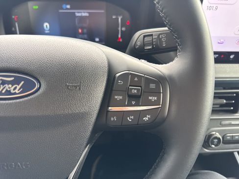 Certified 2025 Ford Maverick XLT w/ Equipment Group 301A image 31