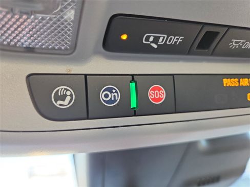 Used 2024 Chevrolet Malibu LT FWD image 16