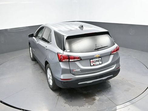 Used 2024 Chevrolet Equinox LT FWD image 41