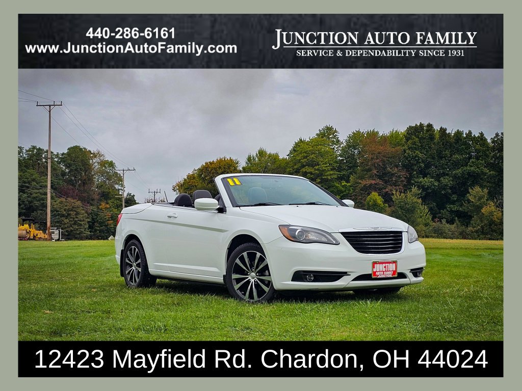 Used 2011 Chrysler 200 S FWD 360° Tour