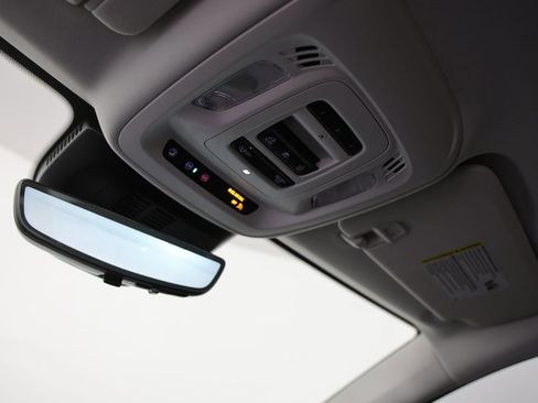 New 2025 Buick Envision Avenir image 24