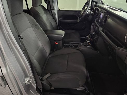 Used 2020 Jeep Wrangler Unlimited Sport AWD/4WD image 29