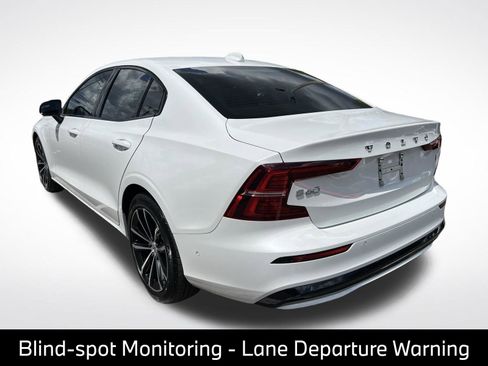 Used 2023 Volvo S60 T8 Plus AWD/4WD image 8