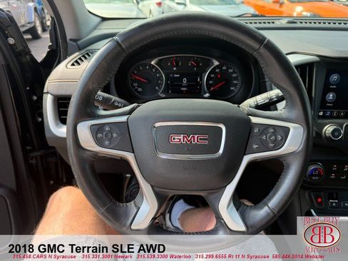 Used 2018 GMC Terrain SLE w/ Driver Convenience Package AWD/4WD image 14