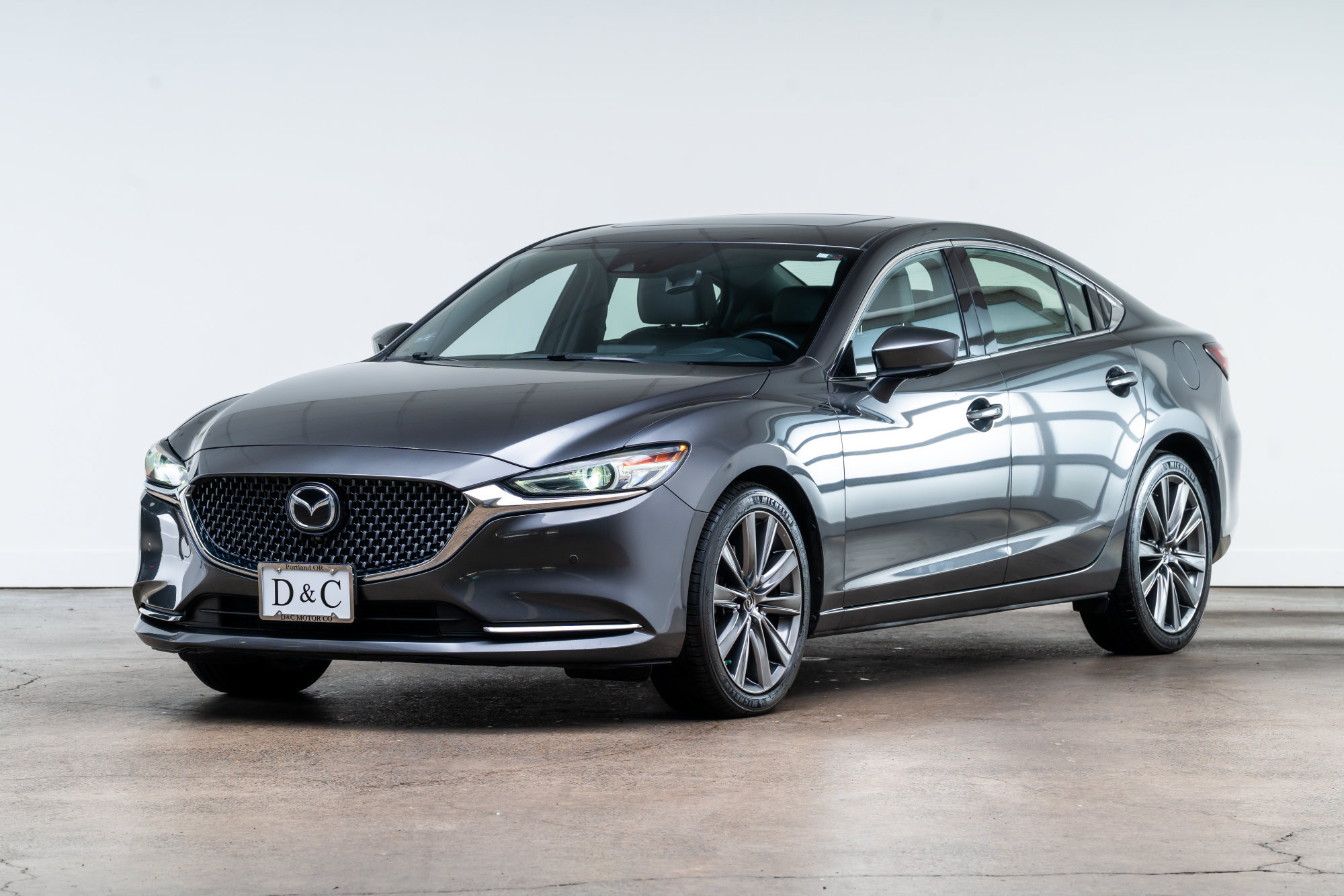 Used 2020 MAZDA MAZDA6 Signature FWD image 3