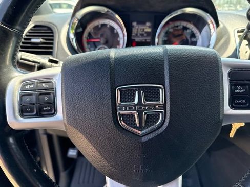 Used 2020 Dodge Grand Caravan GT FWD image 12