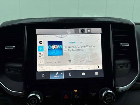 New 2026 RAM 1500 4x4 Crew Cab image 9