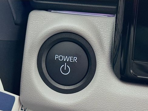 New 2026 Subaru Solterra Premium image 18