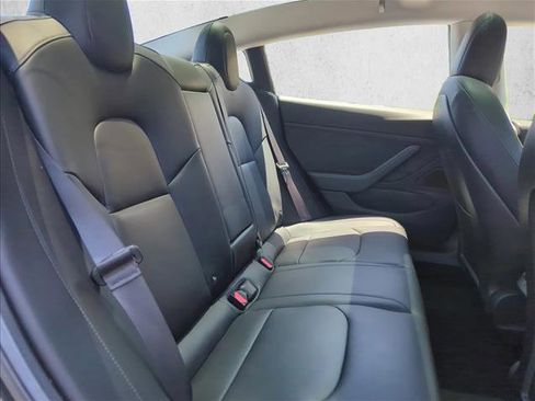 Used 2018 Tesla Model 3 Long Range RWD image 24