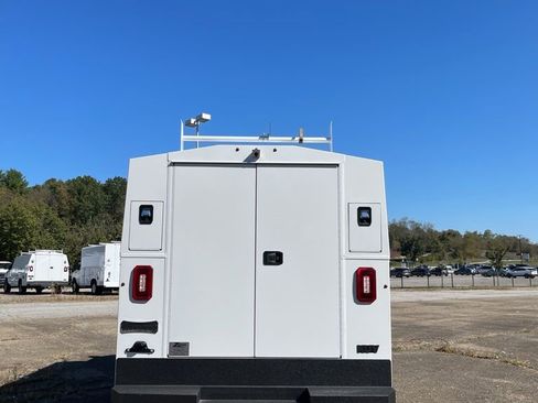 New 2025 Ford E-350 and Econoline 350 Super Duty w/ Power Equipment Group image 5