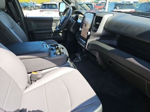 New 2026 RAM 2500 Tradesman AWD/4WD image 11