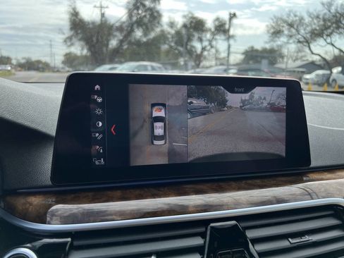 Used 2019 BMW 530i w/ Convenience Package image 41