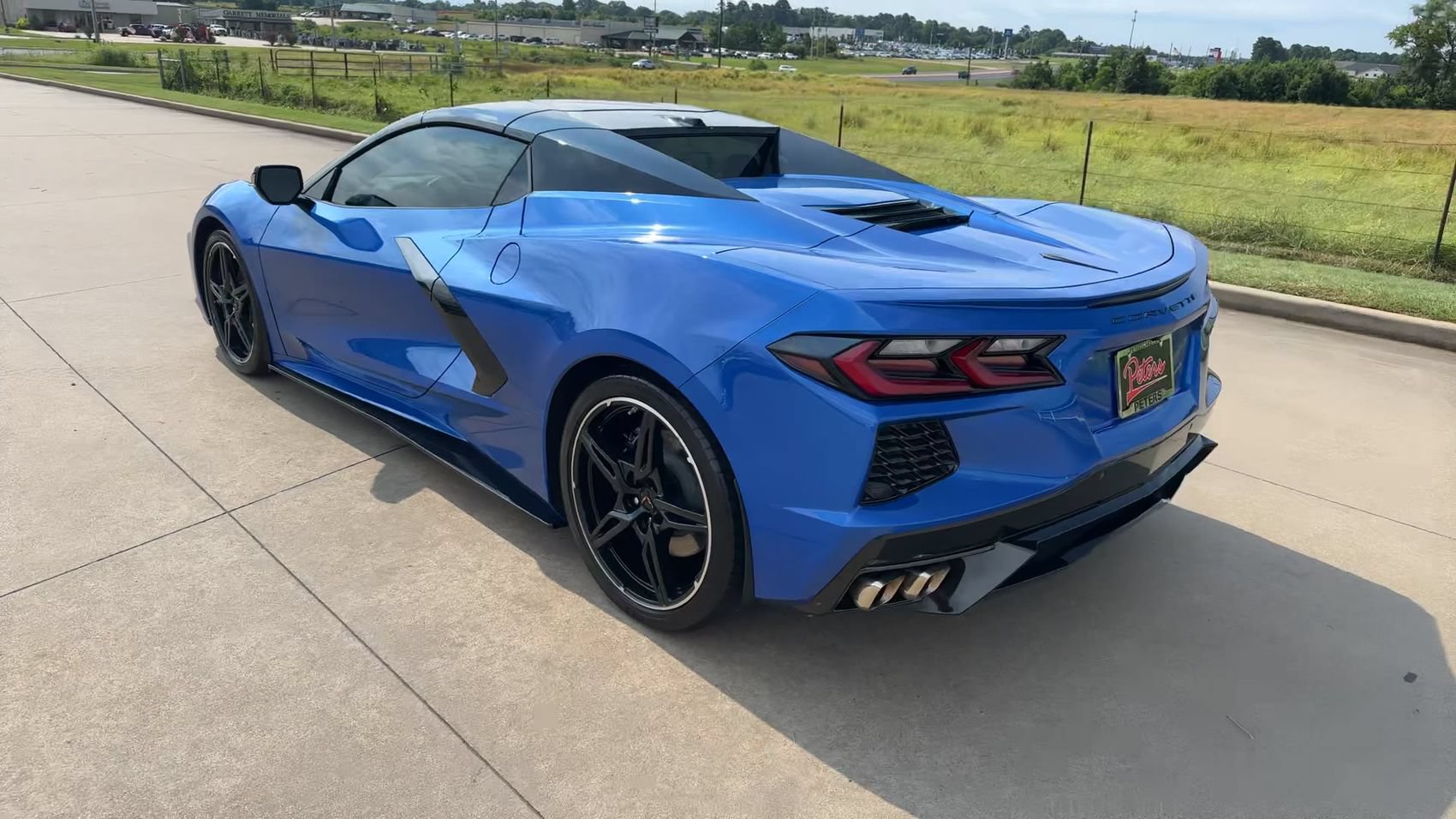 Used 2022 Chevrolet Corvette Stingray Premium Conv w/ Battery Protection Package RWD image 7