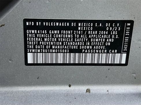 Used 2024 Volkswagen Jetta SE image 29