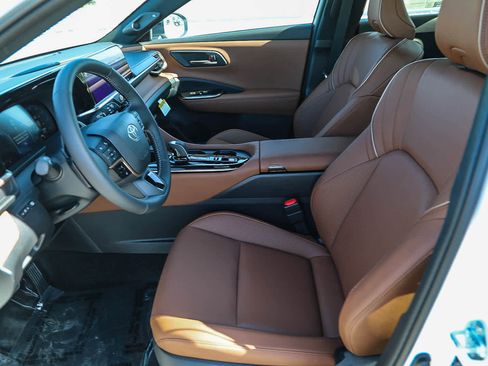 New 2026 Toyota Crown Signia AWD/4WD image 19