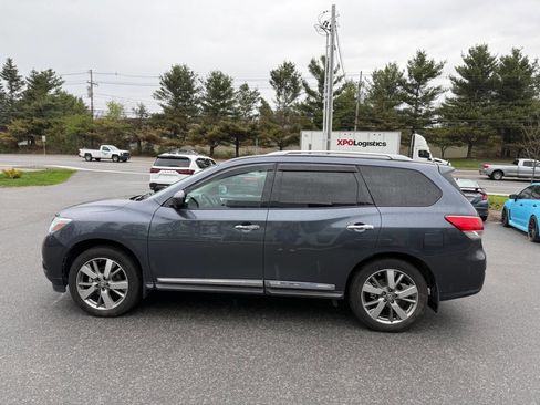 Used 2014 Nissan Pathfinder Platinum AWD/4WD image 7