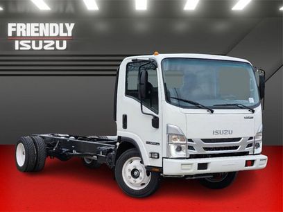 New 2024 Isuzu NPR