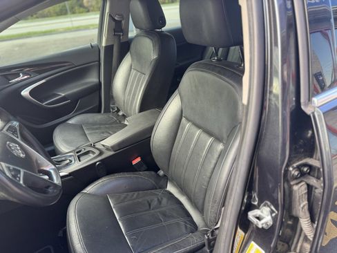 Used 2011 Buick Regal CXL w/ RL2 Preferred Equipment Group image 8