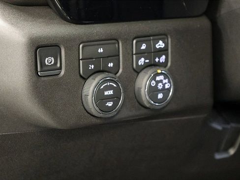 New 2026 Chevrolet Silverado 2500 LT w/ Trail Boss Package image 17