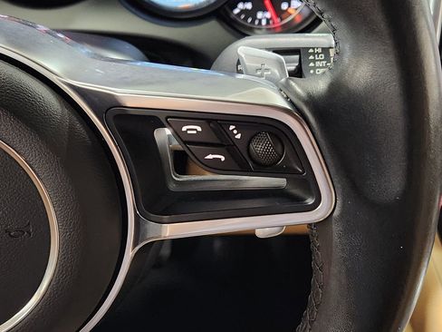 Used 2018 Porsche Cayenne image 51