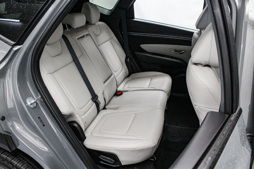 Used 2024 Hyundai Tucson SEL w/ Convenience Package AWD/4WD image 17