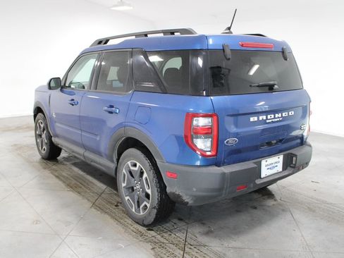 Used 2023 Ford Bronco Sport Outer Banks w/ Tech Package image 7