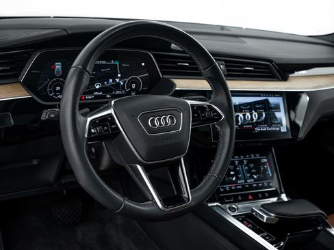 Certified 2024 Audi Q8 e-tron Prestige w/ Prestige Package AWD/4WD image 11