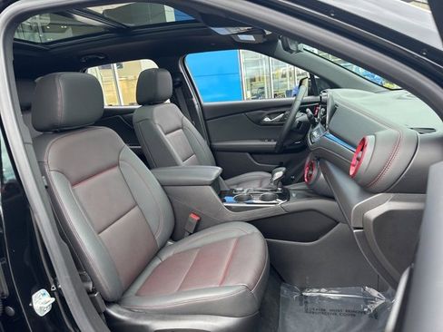Used 2025 Chevrolet Blazer RS w/ Driver Confidence II Package image 24