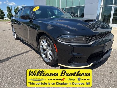 Certified 2023 Dodge Charger GT image 4