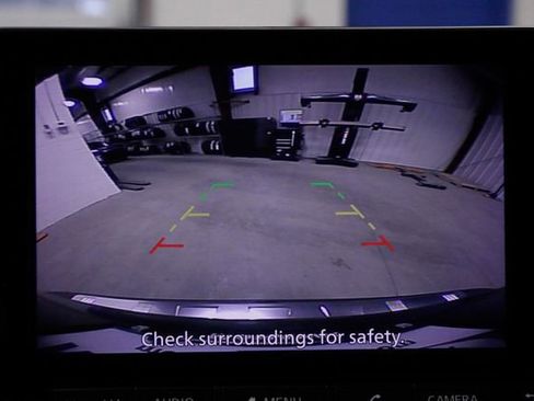 Used 2023 Nissan Rogue SV image 31