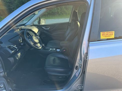 Used 2020 Subaru Forester Touring AWD/4WD image 12