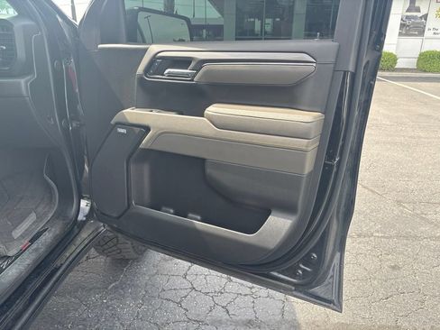 Used 2023 Chevrolet Silverado 1500 ZR2 w/ Technology Package AWD/4WD image 19