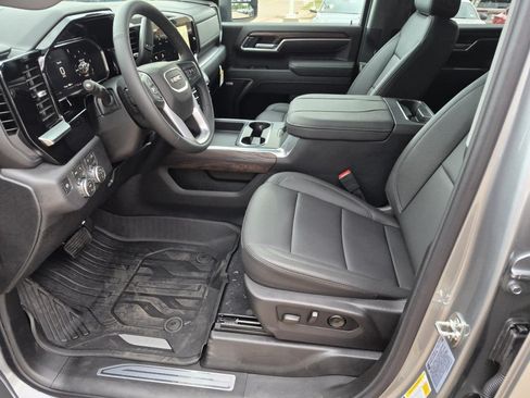 New 2026 GMC Sierra 2500 SLT w/ Texas SLT Premium Package AWD/4WD image 8