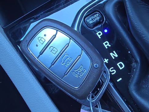 Used 2019 Hyundai Ioniq Blue image 36