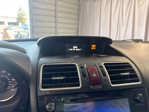 Used 2016 Subaru Forester 2.5i Premium AWD/4WD image 29