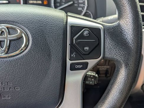Used 2017 Toyota Tundra SR5 w/ TRD Off Road Package AWD/4WD image 20