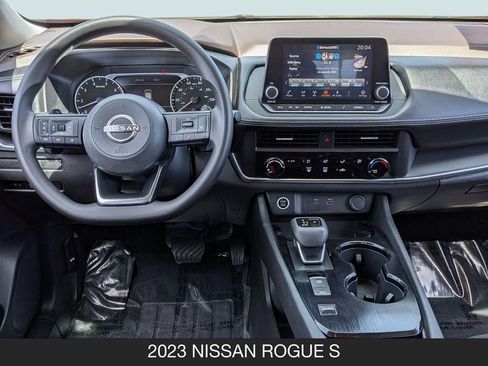 Used 2023 Nissan Rogue S FWD image 13