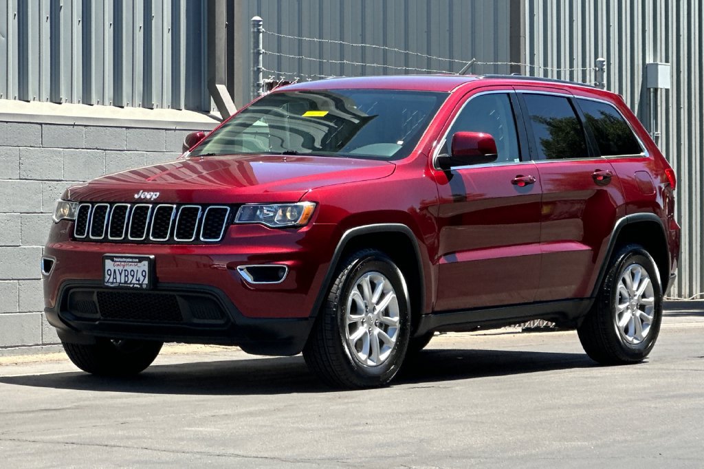Used 2022 Jeep Grand Cherokee Laredo E RWD image 8