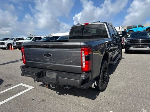 Used 2023 Ford F250 Lariat w/ Lariat Ultimate Package AWD/4WD image 2