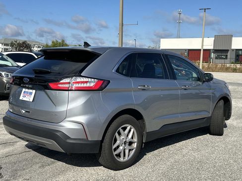 Certified 2024 Ford Edge SEL image 5