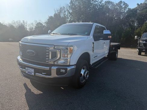 Used 2022 Ford F350 XLT w/ XLT Premium Package AWD/4WD image 1