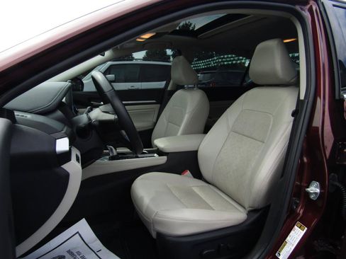Used 2023 Nissan Altima 2.5 SL AWD/4WD image 13