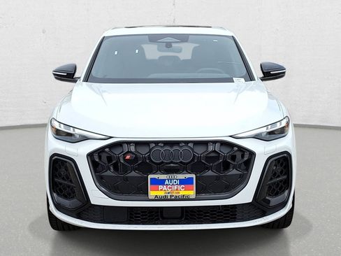New 2026 Audi SQ5 Premium Plus AWD/4WD image 2