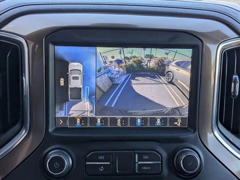 Used 2019 Chevrolet Silverado 1500 High Country image 14