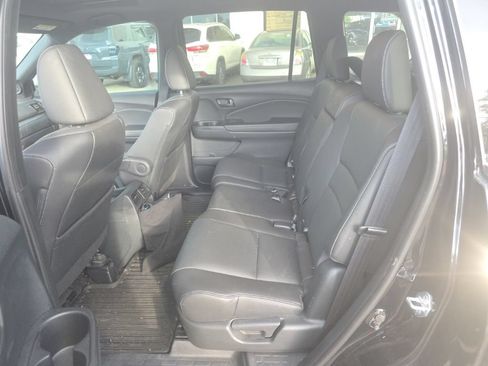Used 2023 Honda Passport EX-L image 8