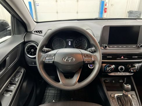 Used 2023 Hyundai Kona SEL AWD/4WD image 11