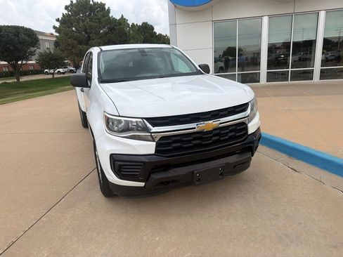 Used 2021 Chevrolet Colorado W/T w/ WT Convenience Package AWD/4WD image 4